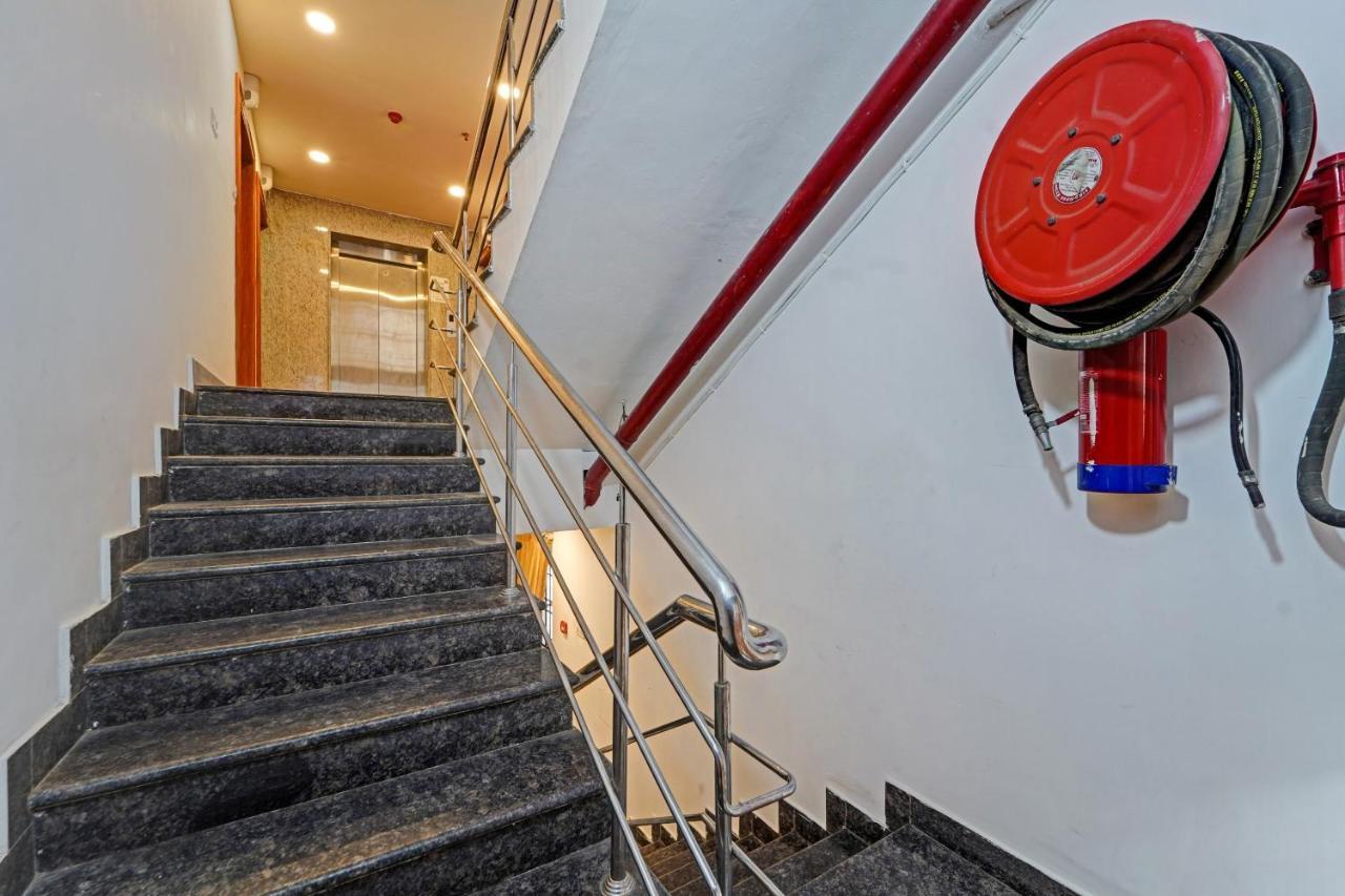 Hotel O J2 Service Apartment Ченнаї Екстер'єр фото